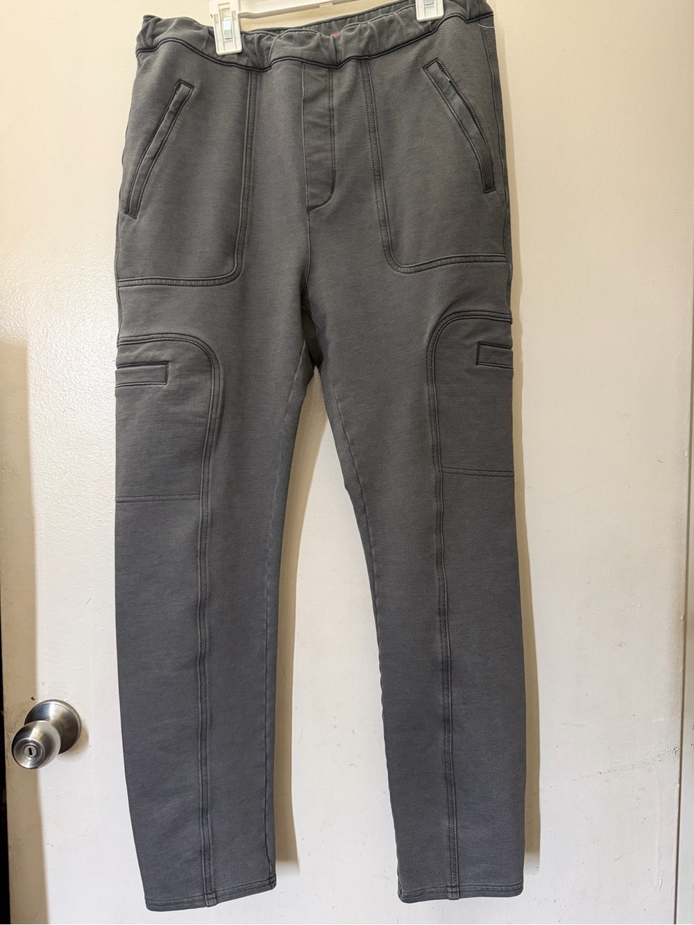 Pilcro by Anthropologie Gray Utility Fleece Jogger Pants Size Medium